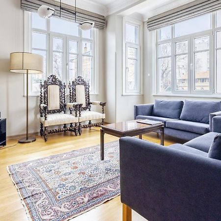 Flat With Balcony And Bosphorus View In Beyoglu Apartment Istanbul Ngoại thất bức ảnh
